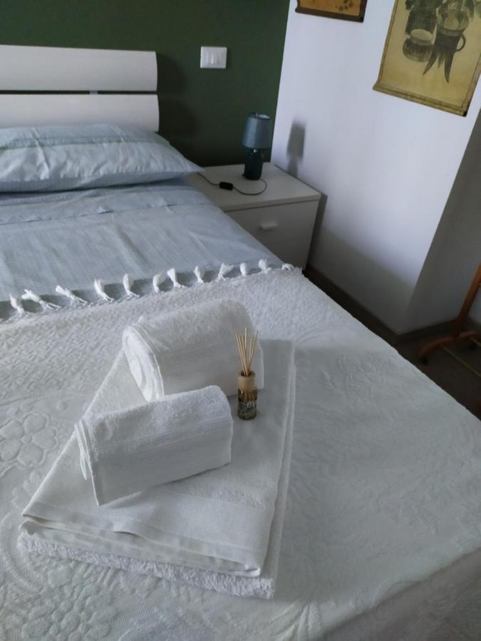 Casa Vacanze I Giardini Di Marzo San Giorgio di Mantova Екстер'єр фото